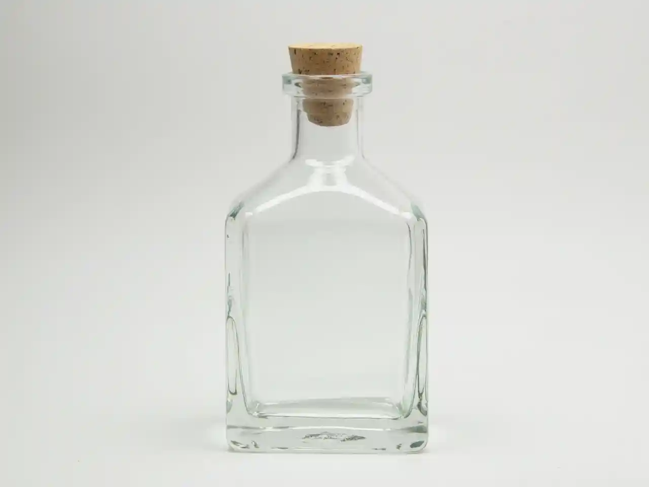 Kubuni Chupa ya Tequila