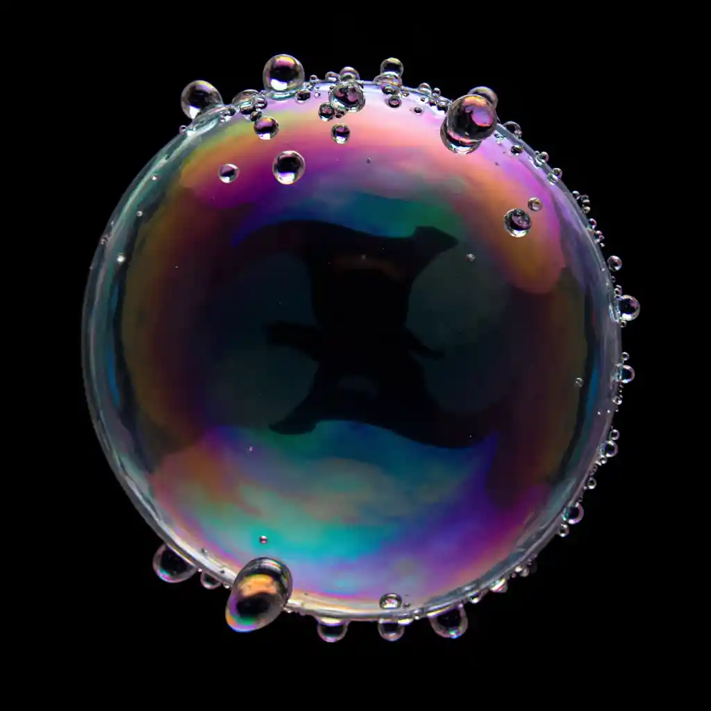 فقاعة الصابون خلفية سوداء