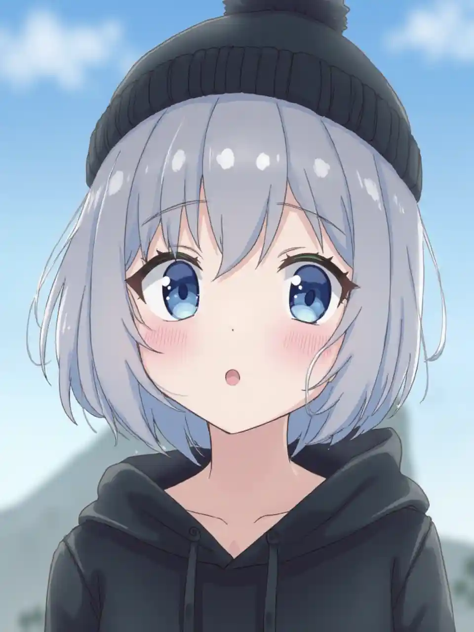 Anime jente i svart bonnet mot himmel bakgrunn, image size:960x1280